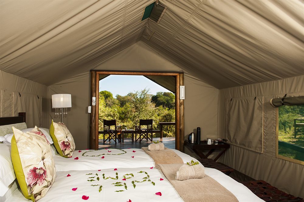 Simbavati River Lodge Тімбаваті-Ґейм-Резерв Екстер'єр фото