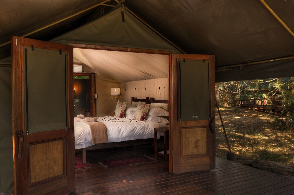 Simbavati River Lodge Тімбаваті-Ґейм-Резерв Екстер'єр фото