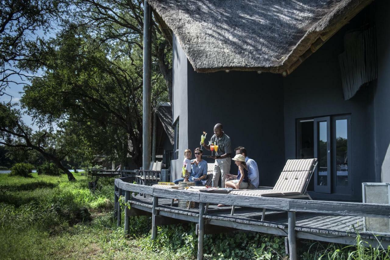 Simbavati River Lodge Тімбаваті-Ґейм-Резерв Екстер'єр фото